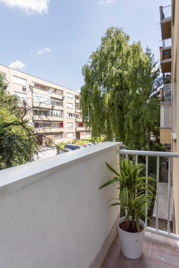 2Bdr Apartment With Balcony Near Maksimir Zagreb Eksteriør bilde