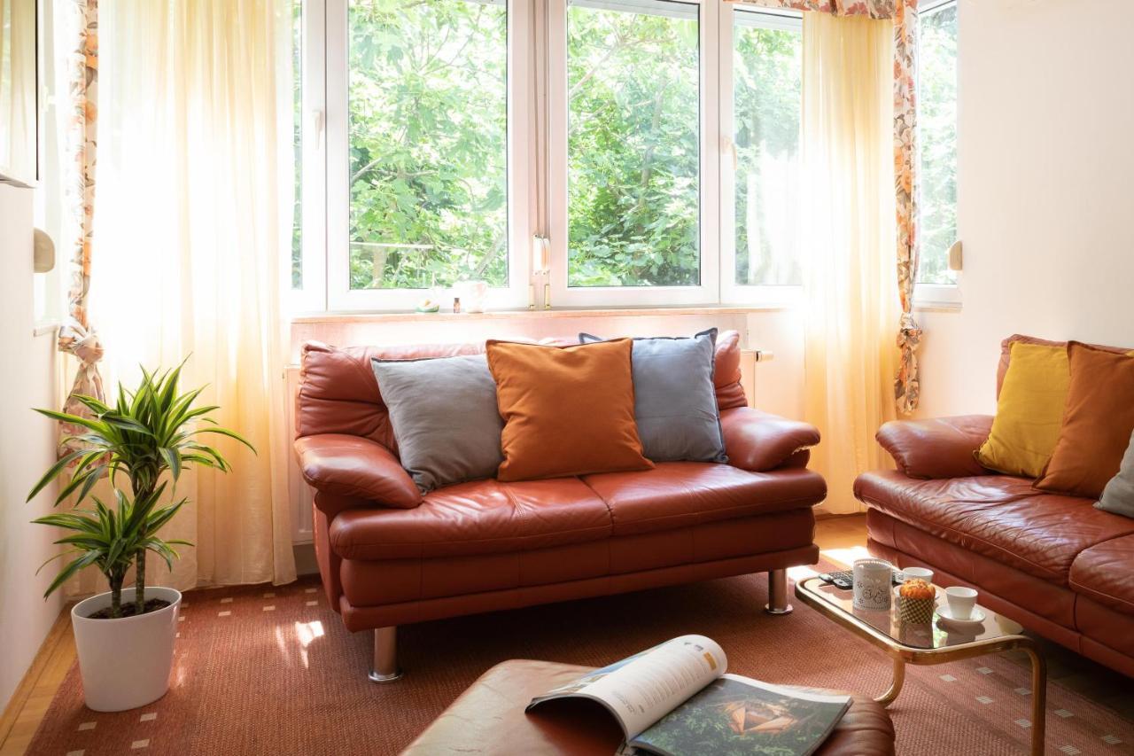 2Bdr Apartment With Balcony Near Maksimir Zagreb Eksteriør bilde
